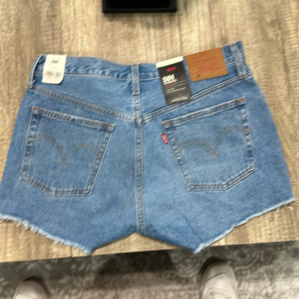 Levi’s 501 shorts. NEW-with tags. Size 30